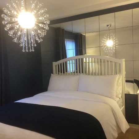Queens Quarter Holiday Homes (Adults Only) Белфаст Экстерьер фото