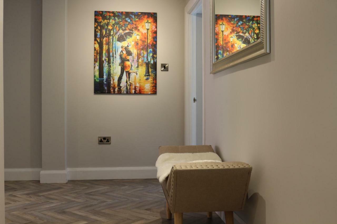 Queens Quarter Holiday Homes (Adults Only) Белфаст Экстерьер фото